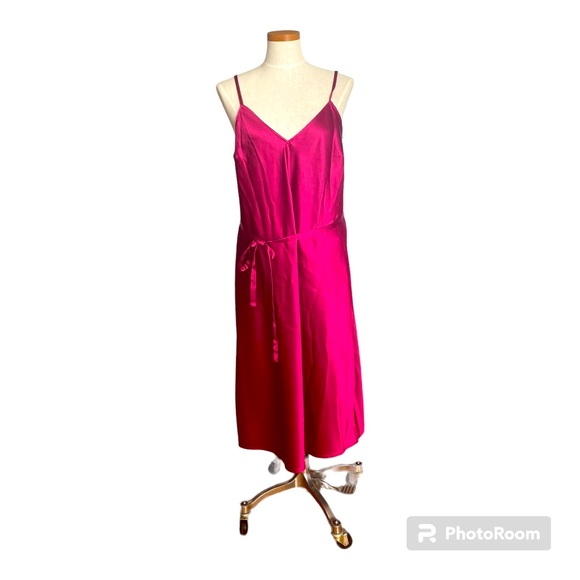 Cranberry colored slip dress with side slits - Picture 2 of 3